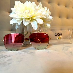 BRAND NEW NEVER WORN QUAY HIGH KEY TWO TONED MIRRORED SUNGLASSES